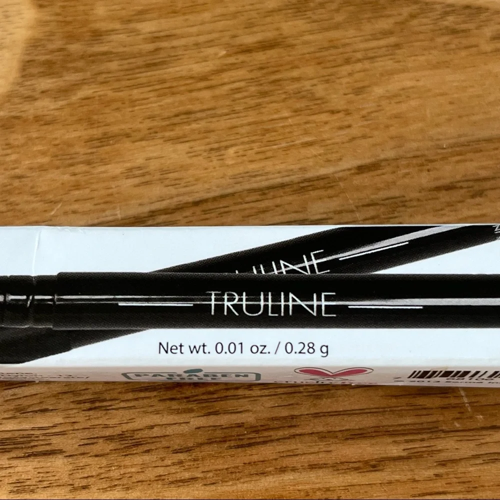 NIB Sorme Truline eyeliner